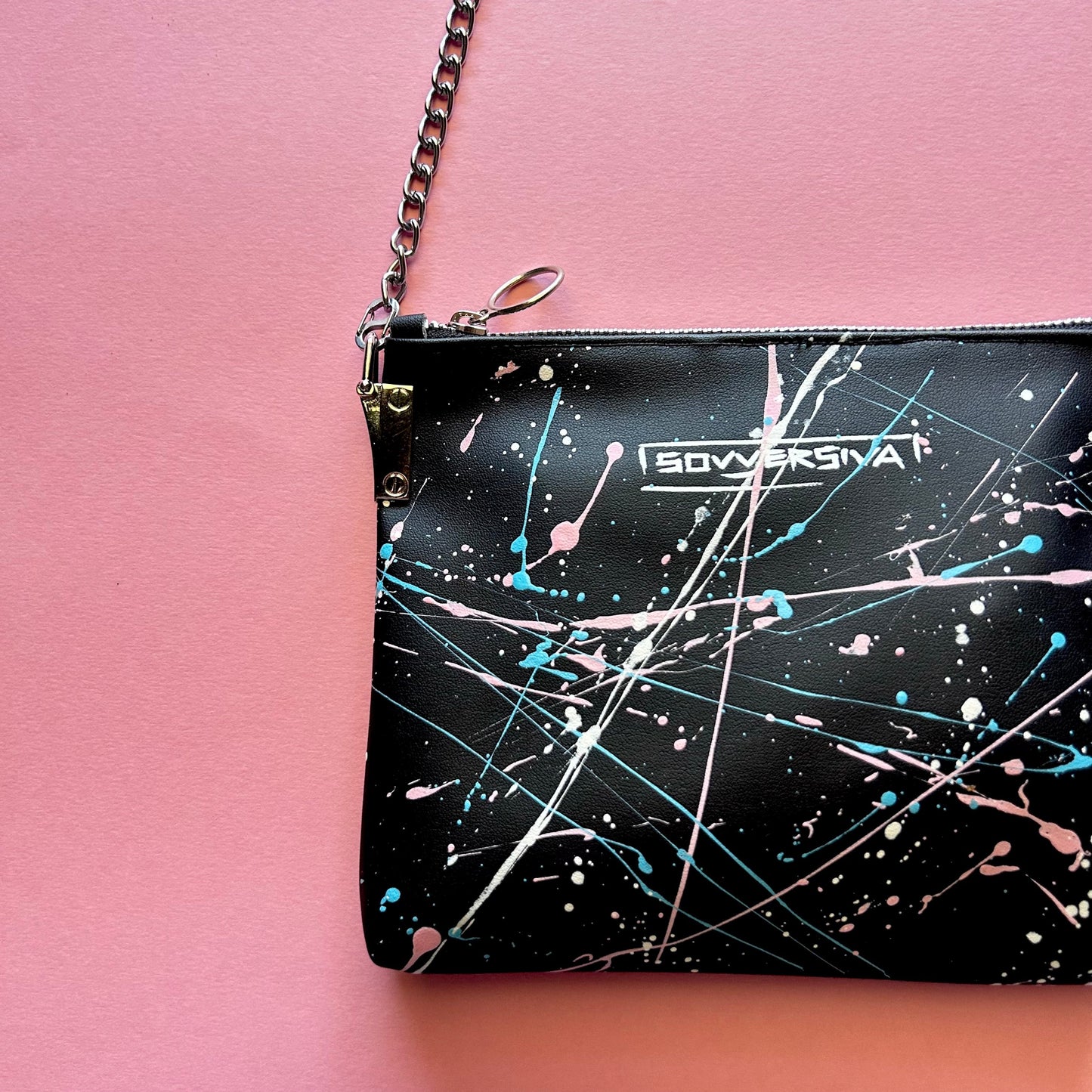 dripping-pastel-crossbody-bag-details
