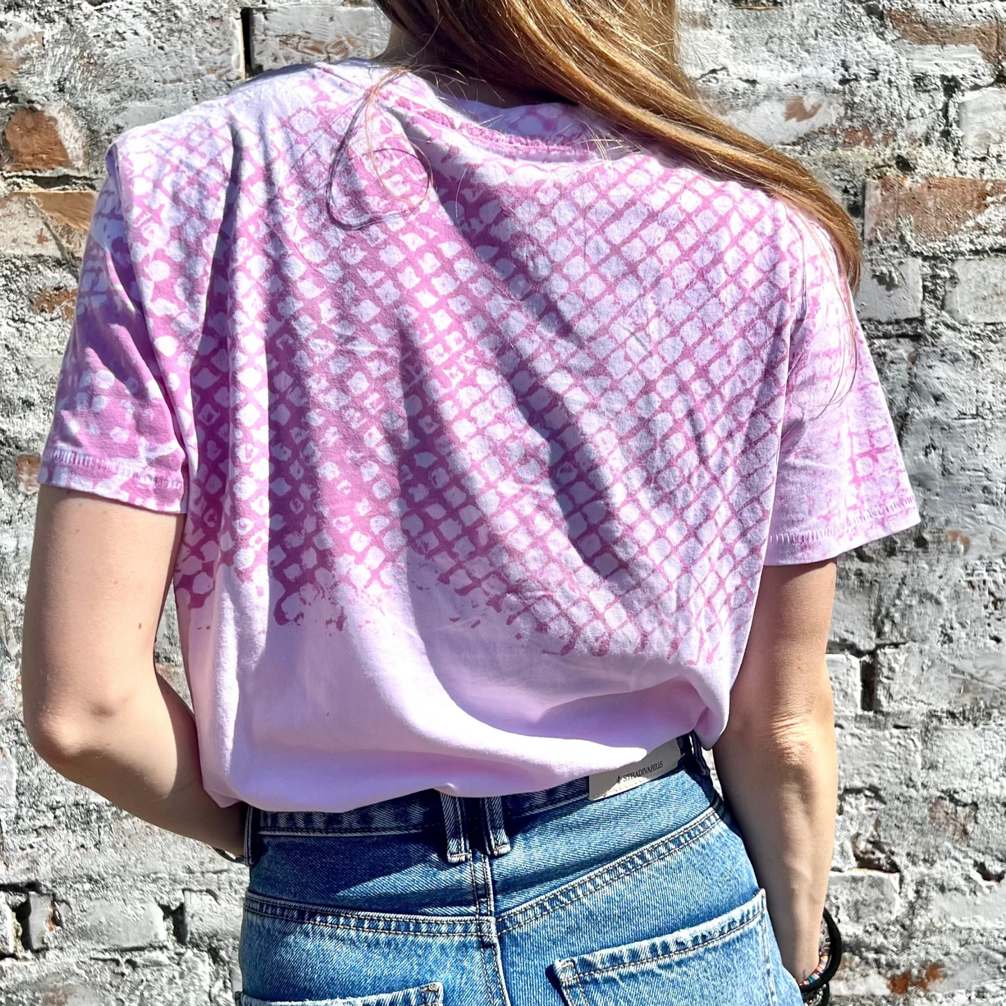 kaleido-t-shirt-pink-mosaic-back
