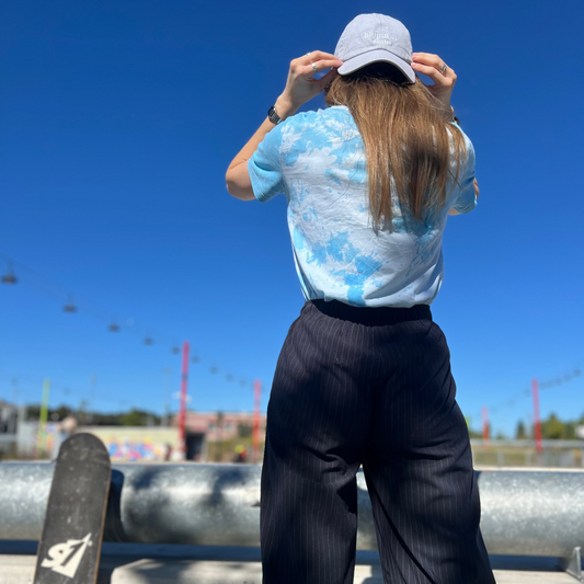 kaleido-t-shirt-blue-dreams-style
