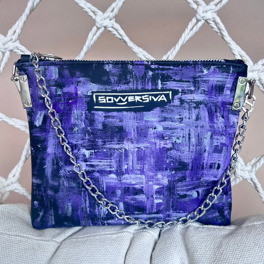monotype-queen-crossbody-bag