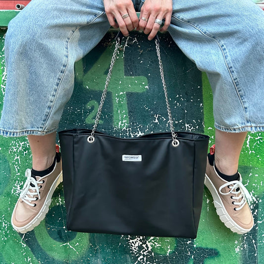 nomad-tote-bag-style